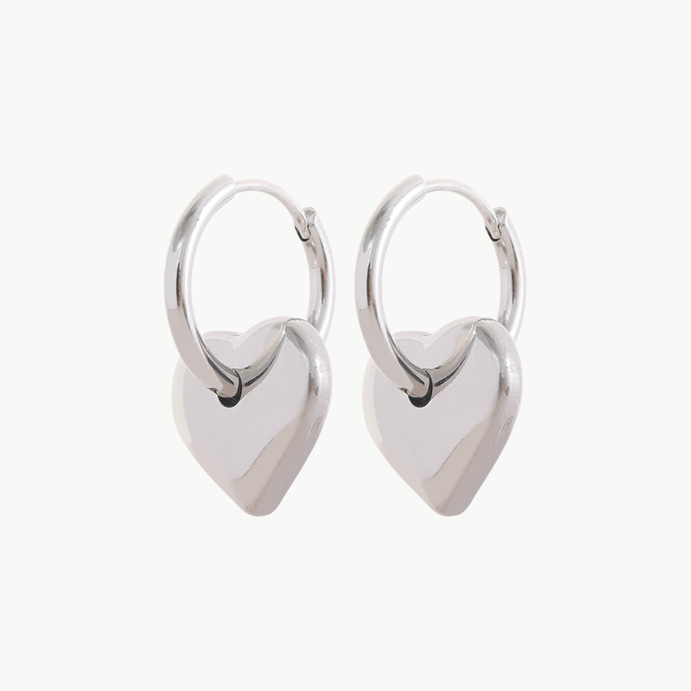 SILVER LOVY EARRING